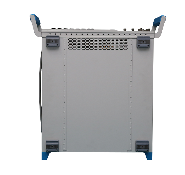 1465D СВЧ генератор сигналов