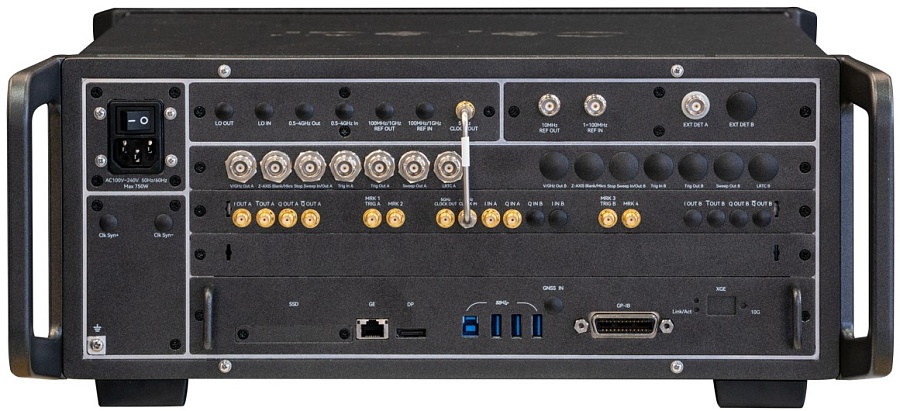 AT1466G AkmeTech Аналоговый генератор сигналов до 45 ГГц