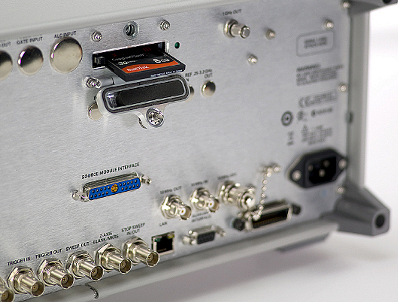 E8663D Keysight Генератор сигналов